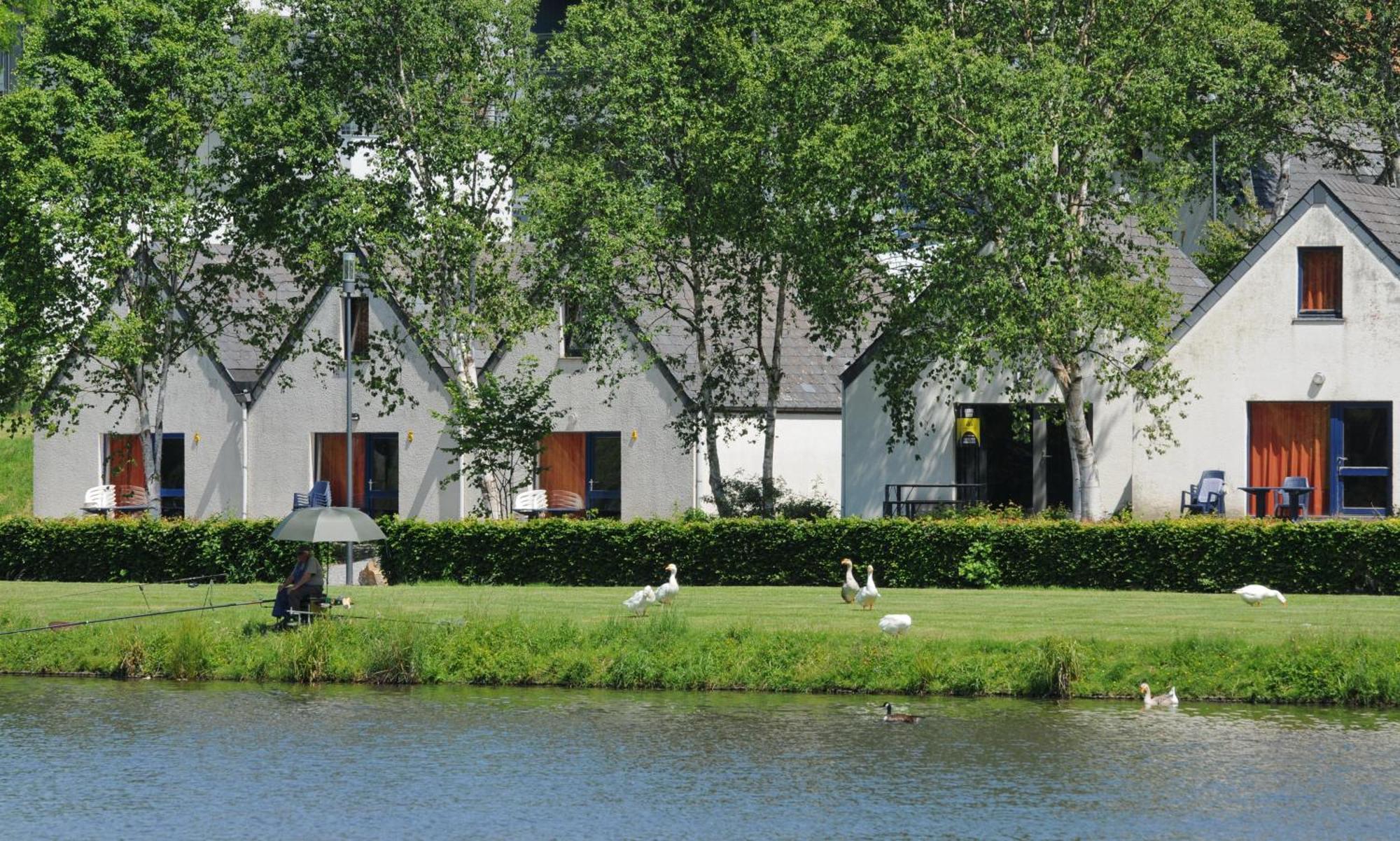 Maison Du Lac 14 ヴィエルサルム エクステリア 写真